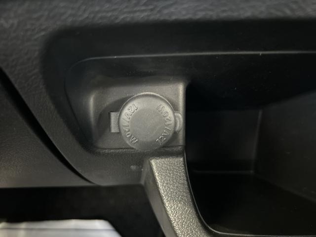 �y�A�N�Z�T���[�\�P�b�g�z�g�����X�~�b�^�[�Ȃǂ��������ނƁA�X�}�z�Ȃǂ̏[�d���\�ɂȂ�܂��I