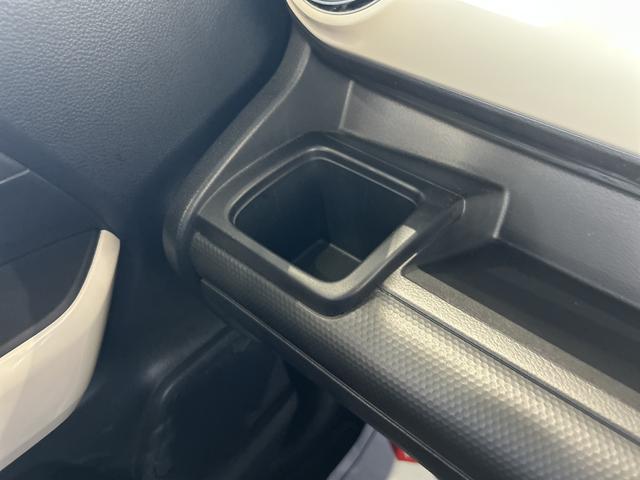 ����Ȃɂ��^�]�ȂƓ��^�C�v�̃h�����N�z���_�[���t���Ă��܂��I