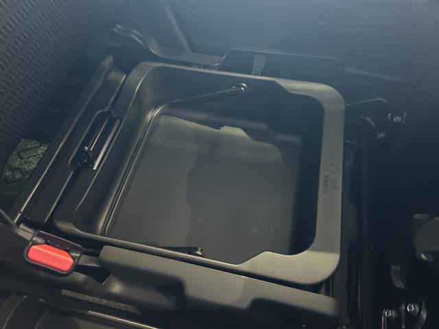 ハスラー Ｊスタイルターボ　ディスプレイオーディオ　ＥＴＣ　オートＡＣ　前後衝突被害軽減ブレーキ　ディスプレイオーディオ　ＥＴＣ　オートＡＣキーレスプッシュスタート　シートヒーター　アダプティブクルーズコントロール（30枚目）