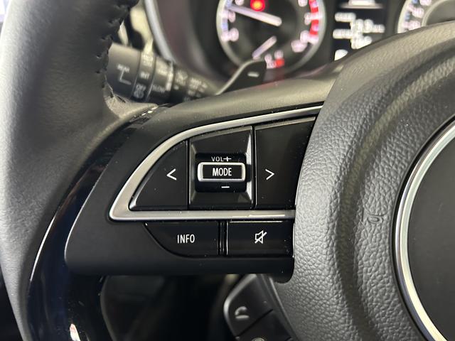 �y�X�e�A�����O�I�[�f�B�I�X�C�b�`�z�n���h�������𗣂����i�r��I�[�f�B�I�̑��삪�ł��܂��I