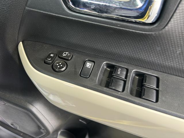 ���̊J���h�A�~���[�̒������X�C�b�`��łł��܂��I