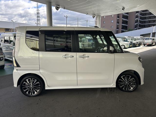 タント カスタムＲＳセレクション　ナビ　バックカメラ　ＥＴＣ　前後衝突被害軽減ブレーキ　ナビ　バックカメラ　ＥＴＣ　ドライブレコーダー　オートＡＣ　キーレスプッシュスタート　シートヒーター　助手席ピラーレス　ロールサンシェード　クルーズコントロール（6枚目）