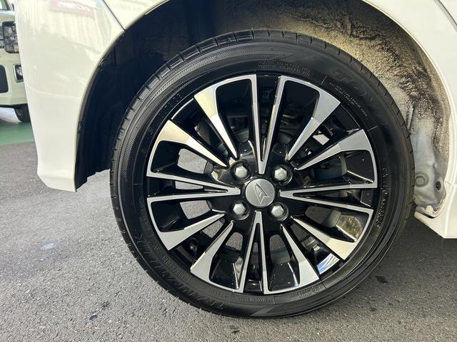 タント カスタムＲＳセレクション　ナビ　バックカメラ　ＥＴＣ　前後衝突被害軽減ブレーキ　ナビ　バックカメラ　ＥＴＣ　ドライブレコーダー　オートＡＣ　キーレスプッシュスタート　シートヒーター　助手席ピラーレス　ロールサンシェード　クルーズコントロール（10枚目）