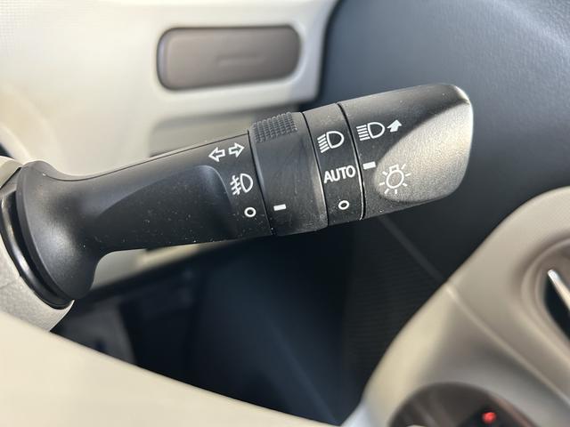 ムーヴキャンバス ＧメイクアップＶＳ　ＳＡ３　ナビ　全方位カメラ　ドラレコ　前後衝突被害軽減ブレーキ　ナビ　全方位カメラ　ドラレコ　オートＡＣ　オートライト　キーレスプッシュスタート　シートヒーター　両側電動スライドドア　アイドリングストップ（17枚目）