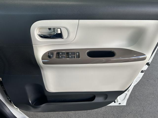 ムーヴキャンバス ＧメイクアップＶＳ　ＳＡ３　ナビ　全方位カメラ　ドラレコ　前後衝突被害軽減ブレーキ　ナビ　全方位カメラ　ドラレコ　オートＡＣ　オートライト　キーレスプッシュスタート　シートヒーター　両側電動スライドドア　アイドリングストップ（23枚目）