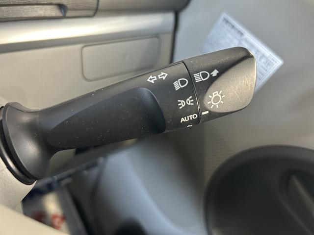 タント Ｘ　ＳＡ２　ナビ　バックカメラ　ＥＴＣ　助手席側ピラーレス　前後衝突被害軽減ブレーキ　ナビ　バックカメラ　ＥＴＣ　助手席側ピラーレス　オートＡＣ　オートライト　キーレスプッシュスタート　助手席側電動スライドドア（17枚目）