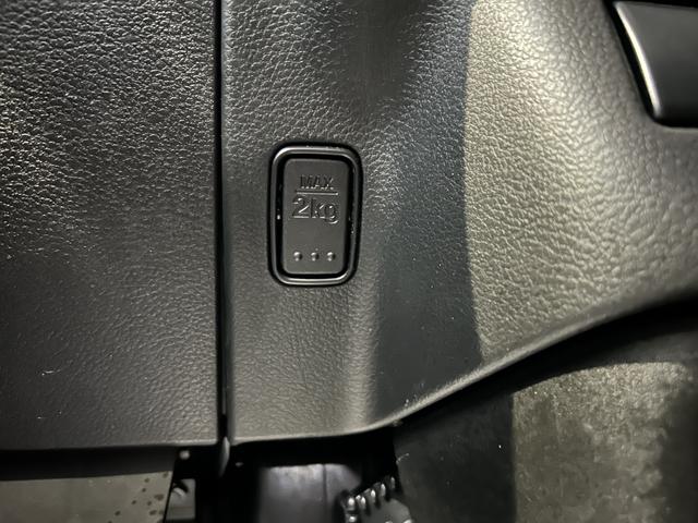 スペーシアカスタム カスタム　ＨＹＢＲＩＤ　ＸＳ　３型　ナビ　ＥＴＣ　オートＡＣ　前後衝突被害軽減ブレーキ　ナビ　ＥＴＣ　オートＡＣ　オートライト　ＬＥＤヘッドランプ　キーレスプッシュスタート　両側電動スライドドア　シートヒーター　スリムサーキュレーター　ロールサンシェード（31枚目）