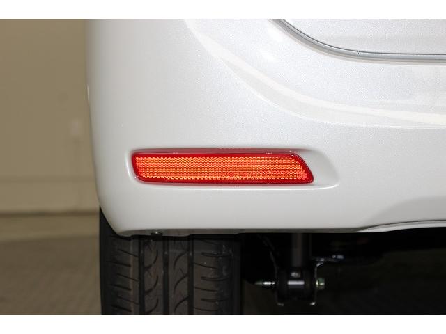 Ｎ－ＢＯＸ ベースグレード　軽自動車　届出済未使用車　衝突被害軽減ブレーキ　エアコン　エアバッグ　アイドリングストップ　ＡＢＳ　パワステ　パワーウィンドウ　スマートキー（33枚目）