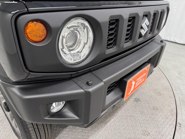 ジムニー ＸＣ　軽自動車　届出済未使用車　衝突被害軽減ブレーキ　アダプティブクルーズコントロール　アイドリングストップシステム　シートヒーター　アルミホイール　フルフラットシート　スマートキー　パワーウィンドウ（35枚目）