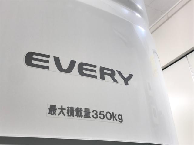 エブリイ PAリミテッド 軽自動車 届出済未使用車 衝突被害軽減ブレーキ キーレスエントリー 両側スライドドア 運転席エアバック 助手席エアバック パワーステアリング エアコン 障害物センサー オートマチックハイビーム ABS(16枚目)