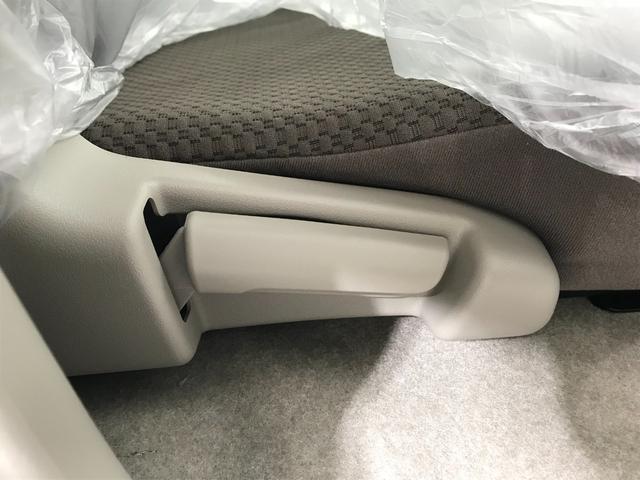 エブリイ PAリミテッド 軽自動車 届出済未使用車 衝突被害軽減ブレーキ キーレスエントリー 両側スライドドア 運転席エアバック 助手席エアバック パワーステアリング エアコン 障害物センサー オートマチックハイビーム ABS(31枚目)