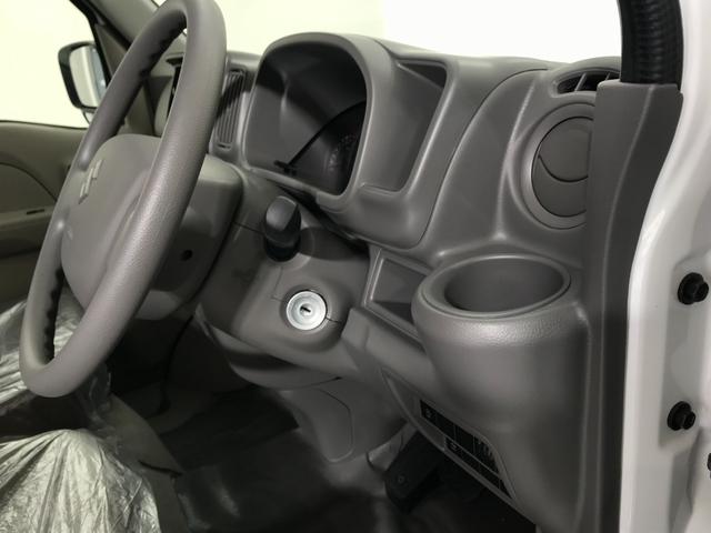 エブリイ PAリミテッド 軽自動車 届出済未使用車 衝突被害軽減ブレーキ キーレスエントリー 両側スライドドア 運転席エアバック 助手席エアバック パワーステアリング エアコン 障害物センサー オートマチックハイビーム ABS(34枚目)