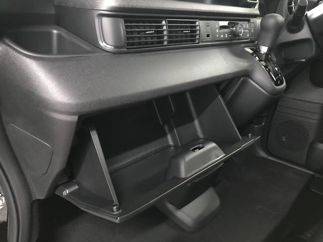 Ｎ－ＢＯＸカスタム ベースグレード　軽自動車　届出済未使用車　衝突被害軽減ブレーキ　アダプティブクルーズコントロール　両側スライド片側電動ドア　スマートキー　バックカメラ　シートヒーター　アルミホイール　フルフラットシート　ＡＢＳ（58枚目）