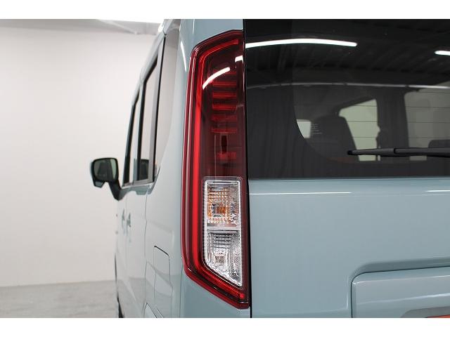 スペーシア ハイブリッドＸ　軽自動車　届出済未使用車　衝突被害軽減ブレーキ　パワステ　パワーウィンドウ　エアコン　エアバッグ　アイドリングストップ　スマートキー　ＡＢＳ（20枚目）