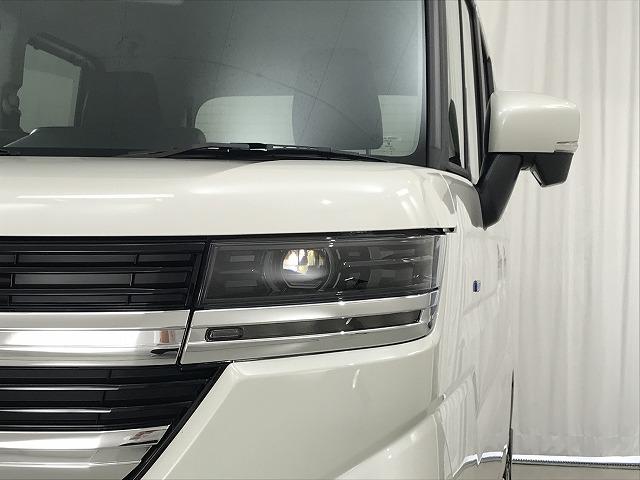 スペーシアカスタム ハイブリッドＸＳ　軽自動車　届出済未使用車　衝突被害軽減ブレーキ　ＡＢＳ　エアコン　エアバッグ　パワステ　パワーウィンドウ　アイドリングストップ　スマートキー（20枚目）