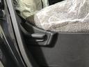 万が一に備えての代車も完備!代車にもナビやETC、バックカメラを装着!!さらに、無料貸し出し!
