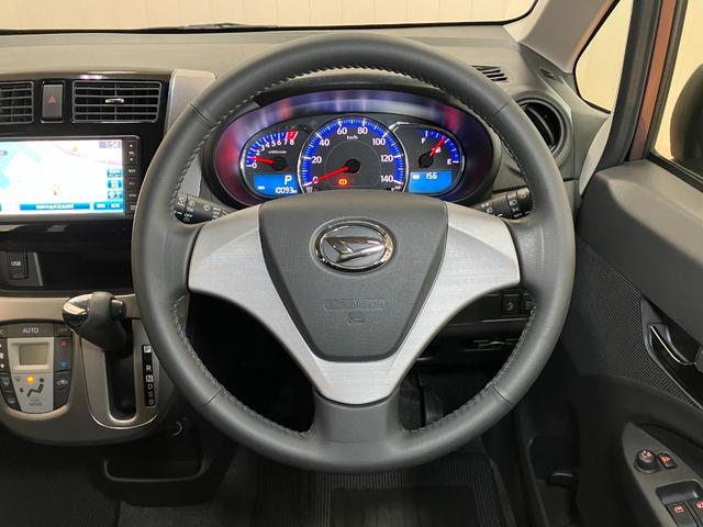 ムーヴ カスタム　Ｘリミテッド　ＳＡ　スマアシ　Ｂカメラ　ＵＳＢ接続端子　オートエアコン　Ｐスタート　エコアイドル　横滑り防止機能　誤発進抑制機能　ＥＴＣ　電動格納ミラー　パワーウインドウ　キーフリー（15枚目）