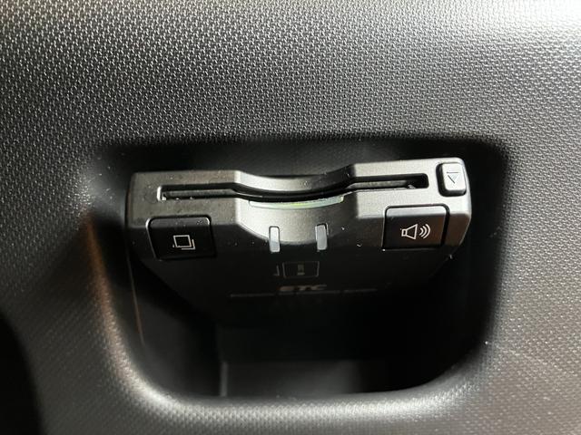 ムーヴ カスタム　Ｘリミテッド　ＳＡ　スマアシ　Ｂカメラ　ＵＳＢ接続端子　オートエアコン　Ｐスタート　エコアイドル　横滑り防止機能　誤発進抑制機能　ＥＴＣ　電動格納ミラー　パワーウインドウ　キーフリー（18枚目）