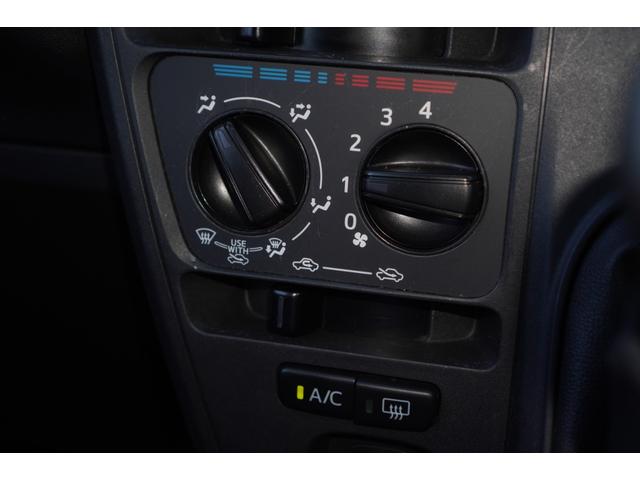 ハイゼットカーゴ クルーズターボＳＡＩＩＩ　４ＷＤ／５速ＭＴ／ターボ／ディスプレイオーディオ／Ａｎｄｒｏｉｄ　Ａｕｔｏ／Ａｐｐｌｅ　ＣａｒＰｌａｙ／バックカメラ／ドラレコ／ＴＡＮＡＢＥ　リフトアップ／ＥＴＣ／／ＬＥＤライト／スマートシスト（33枚目）