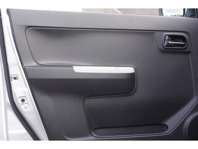 アルト Ｆ　５速ＭＴ／最終型／ワンオーナー／オートライト／純正ＣＤオーディオ／ＡＢＳ／キーレスキー／ドアバイザー／フロアマット／シートカバー／カラードドアミラーカバー（36枚目）