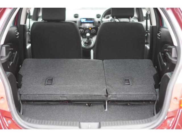 デミオ １３Ｃ　５速ＭＴ／ワンオーナー／バリューパッケージ／ダークテインテッドガラス／キーレスキー／電動格納ミラー／ＣＤオーディオ（ＵＳＢ端子付き）（27枚目）