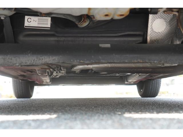 デミオ １３Ｃ　５速ＭＴ／ワンオーナー／バリューパッケージ／ダークテインテッドガラス／キーレスキー／電動格納ミラー／ＣＤオーディオ（ＵＳＢ端子付き）（39枚目）