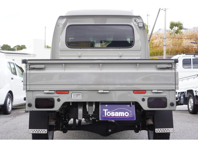 スーパーキャリイ X パートタイム4WD/5速MT/リフトアップ/社外14インチAW/リアオーバーフェンダー/バンパーガード/デフロック/デュアルカメラブレーキサポート/レーンキープアシスト/LEDライト/キーレス(3枚目)