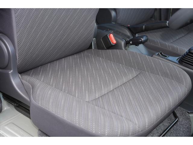 スーパーキャリイ X パートタイム4WD/5速MT/リフトアップ/社外14インチAW/リアオーバーフェンダー/バンパーガード/デフロック/デュアルカメラブレーキサポート/レーンキープアシスト/LEDライト/キーレス(15枚目)