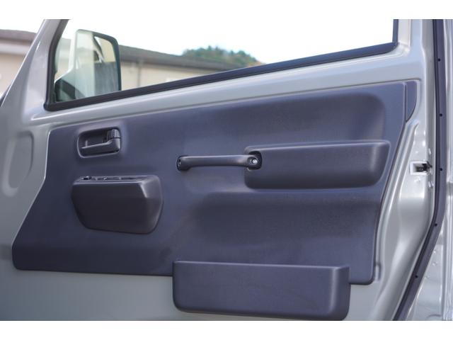 スーパーキャリイ X パートタイム4WD/5速MT/リフトアップ/社外14インチAW/リアオーバーフェンダー/バンパーガード/デフロック/デュアルカメラブレーキサポート/レーンキープアシスト/LEDライト/キーレス(36枚目)