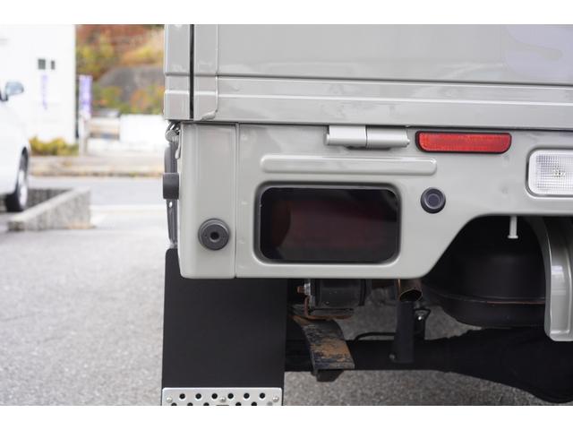 スーパーキャリイ X パートタイム4WD/5速MT/リフトアップ/社外14インチAW/リアオーバーフェンダー/バンパーガード/デフロック/デュアルカメラブレーキサポート/レーンキープアシスト/LEDライト/キーレス(43枚目)