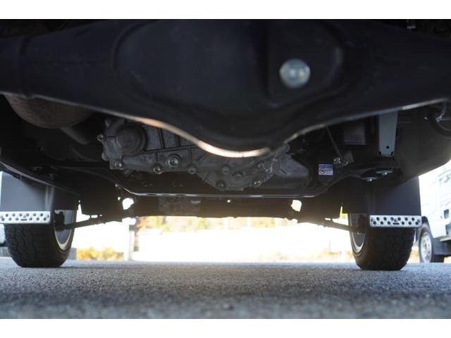 スーパーキャリイ X パートタイム4WD/5速MT/リフトアップ/社外14インチAW/リアオーバーフェンダー/バンパーガード/デフロック/デュアルカメラブレーキサポート/レーンキープアシスト/LEDライト/キーレス(53枚目)