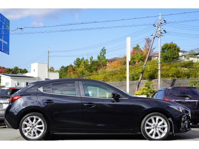 20S ワンオーナー/メモリーナビ/バックカメラ/Bluetooth/6速ミッション/HIDライト/純正18インチアルミホイール/クルーズコントロール/スマートキー/ETC/コーナーセンサー(4枚目)