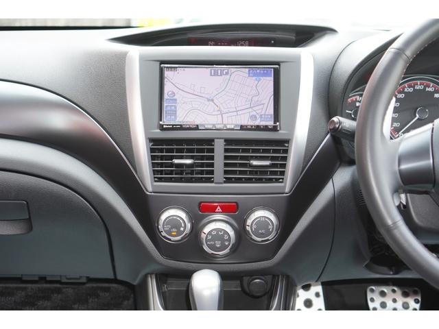2.0i-S リミテッド 特別仕様車/4WD/HDDナビ/フルセグ/バックカメラ/パドルシフト/純正エアロ/HIDライト/純正アルミホイール/ETC/ハーフレザーシート/パワーシート(10枚目)
