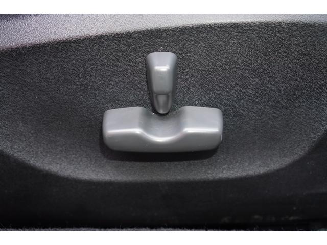 2.0i-S リミテッド 特別仕様車/4WD/HDDナビ/フルセグ/バックカメラ/パドルシフト/純正エアロ/HIDライト/純正アルミホイール/ETC/ハーフレザーシート/パワーシート(35枚目)