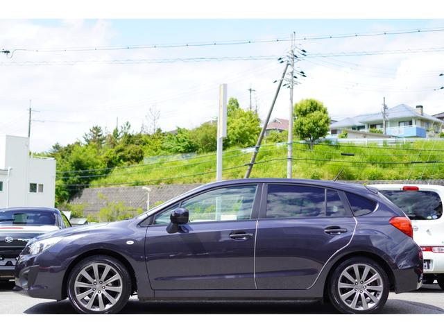 1.6i-L 4WD/5速MT/メモリーナビ/フルセグ/バックカメラ/HIDライト/スマートキー/エンジンプッシュスタート/純正アルミホイール/ETC/オプショングリル(5枚目)