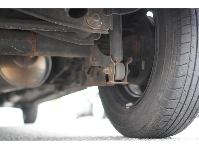 ミラ Ｘスペシャル　４ＷＤ／５速ＭＴ／女性ワンオーナー／エアコン／パワステ／パワーウィンドウ／ＥＴＣ／ＡＢＳ／キーレスキー／純正ＣＤオーディオ／収納式ドリンクホルダー／ヘッドライトレベライザー（42枚目）