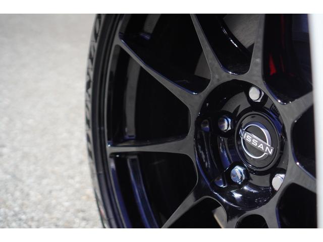フェアレディＺ ニスモ　登録済未使用車／純正９インチナビ／フルセグ／バックカメラ／クルーズコントロール／ＮＩＳＭＯ専用１９インチＡＷ／ＮＩＳＭＯ専用エアロ／ＮＩＳＭＯ専用ＲＥＣＡＲＯＩシート／ＢＯＳＥサウンド／ＬＥＤライト（19枚目）