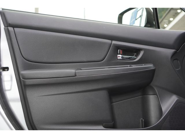 インプレッサＧ４ ２．０ｉ－Ｓアイサイト　４ＷＤ／黒革シート／メモリーナビ／フルセグ／バックカメラ／パワーシート／シートヒーター／ＨＩＤライト／アイサイト／スマートキー／ＥＴＣ／前後ドライブレコーダー／純正アルミホイール（44枚目）