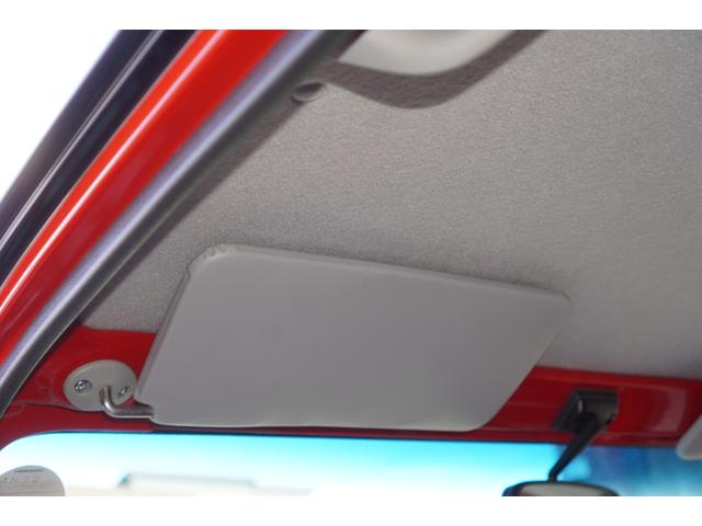 アクティトラック タウン　スピリットカラースタイル　特別仕様車／ワンオーナー／５速ＭＴ／４ＷＤ／エアロパーツ／メモリーナビ／フルセグ／純正保護パネル／ＬＥＤライト／キーレス／ＡＢＳ／ＡＣ／ＰＳ／ＰＷ／ＬＥＤデイライト／専用２トーンカラー（33枚目）