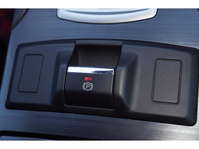 レガシィツーリングワゴン ２．５ｉアイサイト　ｔＳ　３００台限定車／ＨＤＤナビ／フルセグ／バックカメラ／専用エアロ／専用足廻り／専用スポーツマフラー／専用１８インチＡＷ／専用２６０ｋｍ／ｈ表示メーター／専用シート／専用ルーフスポイラー（41枚目）