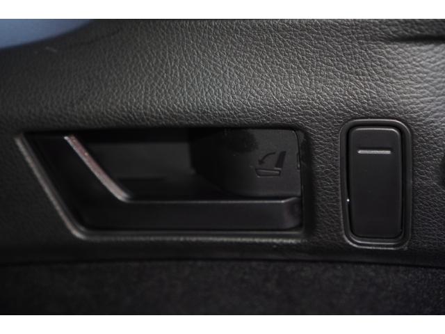 レガシィツーリングワゴン ２．５ｉアイサイト　ｔＳ　３００台限定車／ＨＤＤナビ／フルセグ／バックカメラ／専用エアロ／専用足廻り／専用スポーツマフラー／専用１８インチＡＷ／専用２６０ｋｍ／ｈ表示メーター／専用シート／専用ルーフスポイラー（43枚目）