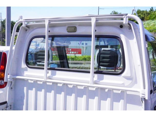 サンバートラック ＴＣスーパーチャージャー　４ＷＤ　５速ＭＴ／４ＷＤ／スーパーチャージャー／スバル生産最終型／ワンオーナー／エアコン／パワステ／パワーウィンドウ／純正ＣＤオーディオ／荷台ランプ／キーレスキー／ＥＴＣ（46枚目）