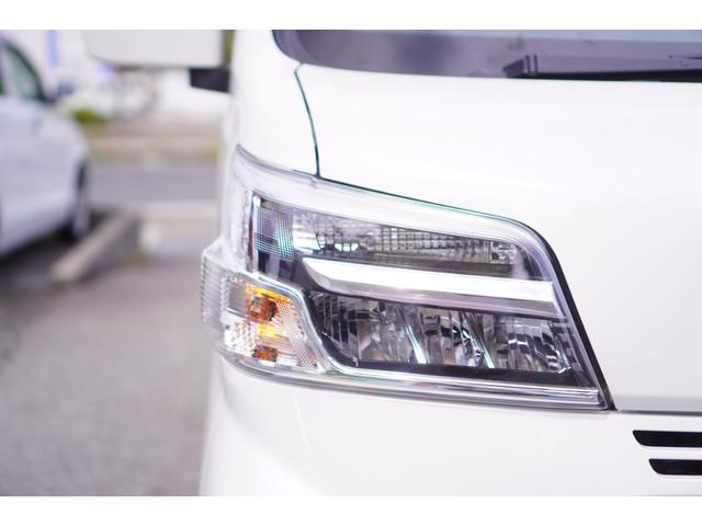 ハイゼットカーゴ クルーズターボＳＡＩＩＩ　５速ＭＴ／４ＷＤ／ターボ／メモリーナビ／フルセグ／バックカメラ／ＥＴＣ／前後パワーウィンドウ／ドラレコ／ＵＳＢ端子／１４インチＡＷ／スマートアシスト／ＬＥＤライト／ＬＥＤフォグ／リアヒーター（46枚目）