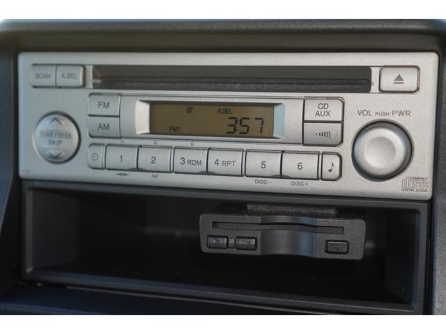 アクティトラック タウン　４ＷＤ／５速ＭＴ／純正ＣＤオーディオ／ドライブレコーダー／ＢＡＬＭＩＮＵＭ１２インチＡＷ／ＥＴＣ／エアコン／パワステ／パワーウィンドウ／荷台マット／荷台ランプ（11枚目）