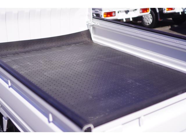 アクティトラック タウン　４ＷＤ／５速ＭＴ／純正ＣＤオーディオ／ドライブレコーダー／ＢＡＬＭＩＮＵＭ１２インチＡＷ／ＥＴＣ／エアコン／パワステ／パワーウィンドウ／荷台マット／荷台ランプ（17枚目）