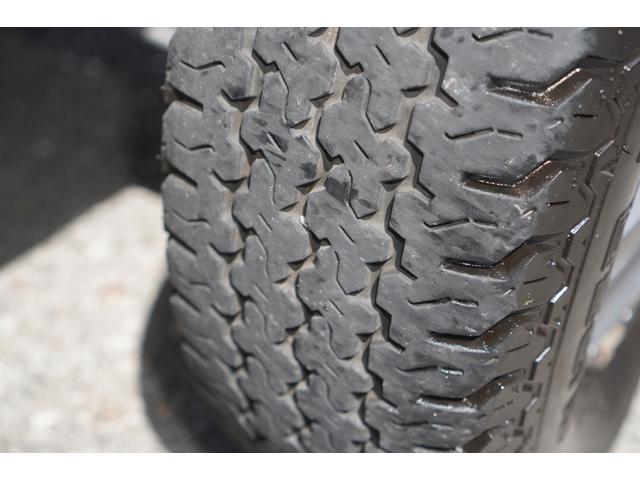 アクティトラック タウン　４ＷＤ／５速ＭＴ／純正ＣＤオーディオ／ドライブレコーダー／ＢＡＬＭＩＮＵＭ１２インチＡＷ／ＥＴＣ／エアコン／パワステ／パワーウィンドウ／荷台マット／荷台ランプ（20枚目）