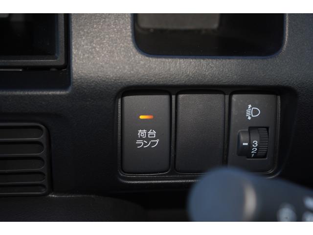 アクティトラック タウン　４ＷＤ／５速ＭＴ／純正ＣＤオーディオ／ドライブレコーダー／ＢＡＬＭＩＮＵＭ１２インチＡＷ／ＥＴＣ／エアコン／パワステ／パワーウィンドウ／荷台マット／荷台ランプ（26枚目）