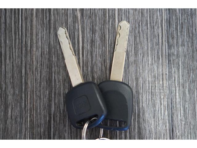アクティトラック タウン　４ＷＤ／５速ＭＴ／純正ＣＤオーディオ／ドライブレコーダー／ＢＡＬＭＩＮＵＭ１２インチＡＷ／ＥＴＣ／エアコン／パワステ／パワーウィンドウ／荷台マット／荷台ランプ（34枚目）