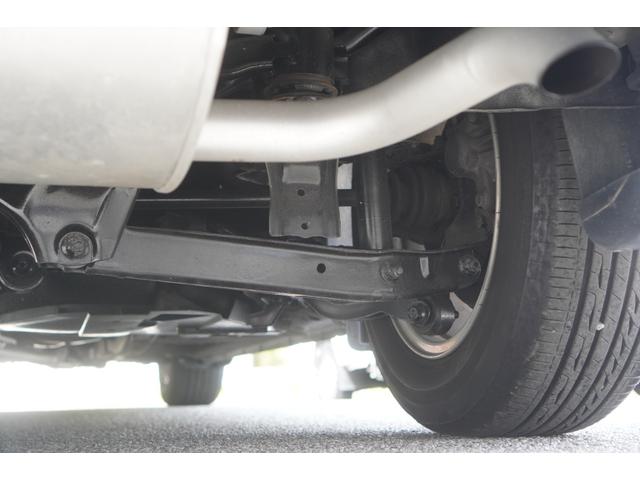 インプレッサスポーツ １．６ｉ－Ｌ　５速ＭＴ／４ＷＤ／後期型／Ｄ型／ＨＤＤナビ／フルセグ／バックカメラ／スマートキー／エンジンプッシュスタート／ＨＩＤライト／純正アルミホイール／ＥＴＣ／インフォメーションディスプレイ／オートエアコン（42枚目）
