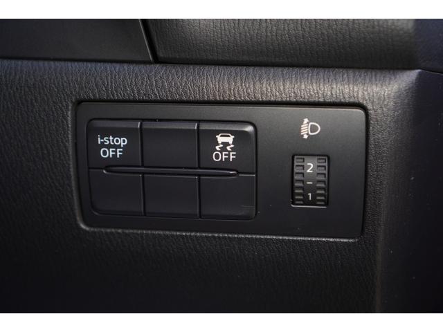 アクセラ １５Ｃ　６速ＭＴ／後期型／メモリーナビ／フルセグ／ＤＶＤプレーヤー／Ｂｌｕｅｔｏｏｔｈ／コネクティビティパッケージ／ダークティンテッドガラス／スマートキー／ＥＴＣ／ドライブレコーダー（31枚目）